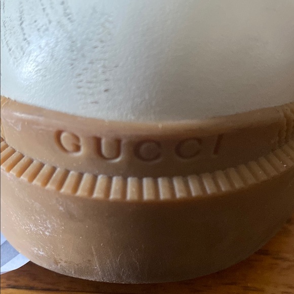 Gucci Women's Cream Ankle Boots with Logo Detail 35.5  is size . Made in Italy - Picture 2 of 13